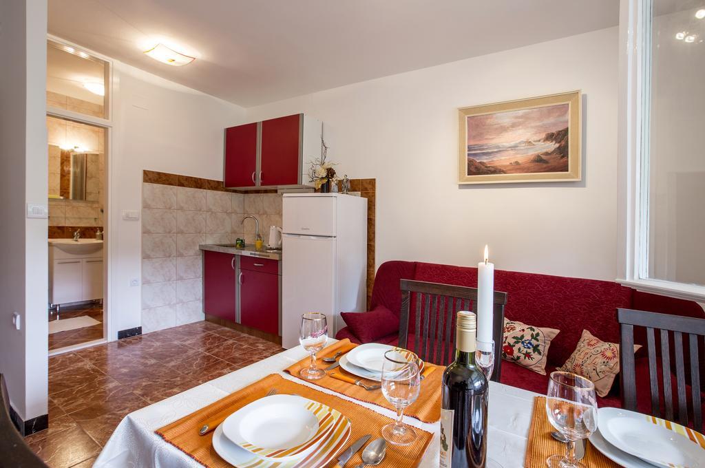 Dante Apartment สปลิท ภายนอก รูปภาพ