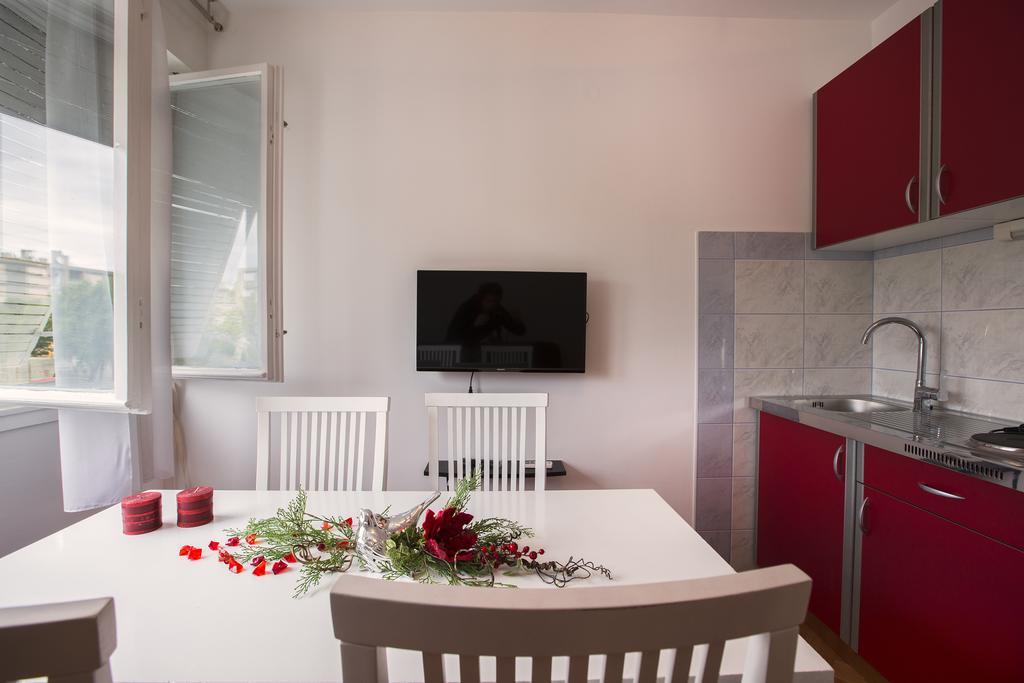 Dante Apartment สปลิท ห้อง รูปภาพ