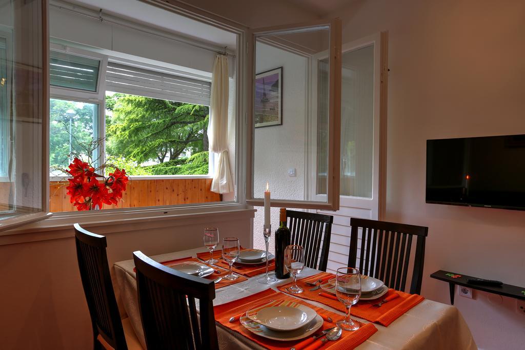 Dante Apartment สปลิท ห้อง รูปภาพ
